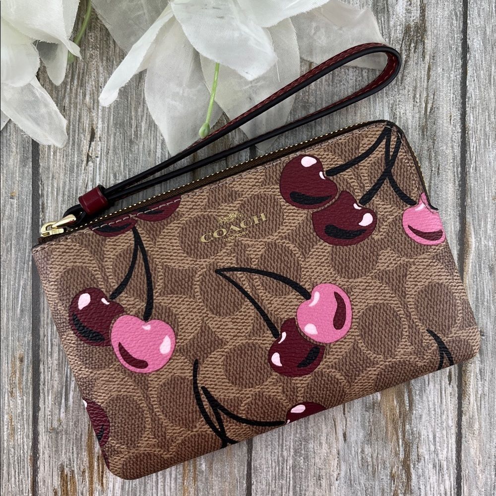 Coach Corner Zip Wristlet In Signature Canvas Cherry Print Wallet Bag Purse
